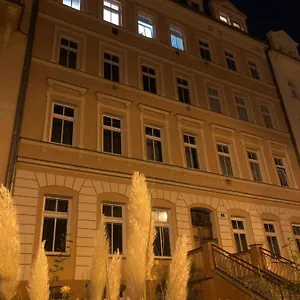byt-s-krsnou-vyhldkou-na-hotel-imperial.karlovyvary-hotels.com/